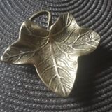 Empty ashtray pocket sheet in bronze