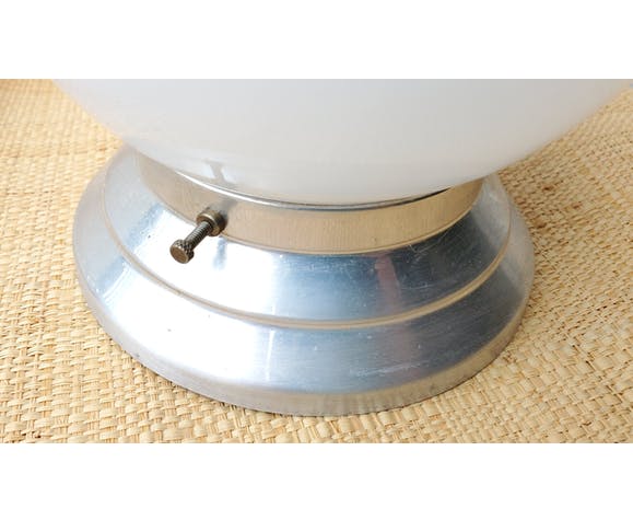 Opaline ceiling and aluminum base