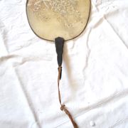 Antique fan - hand screen in painted silk and black wood - white flowers 19th century