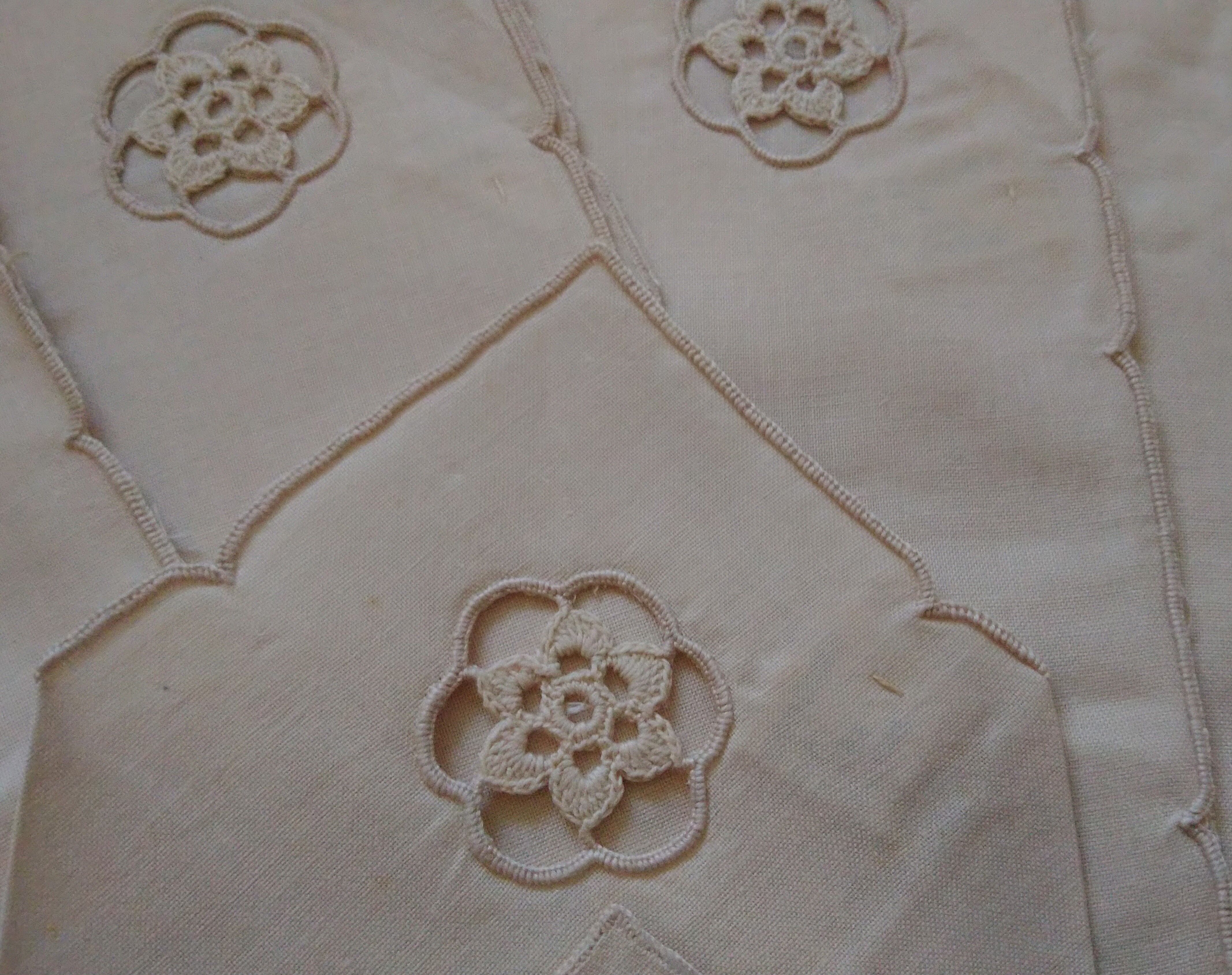 Lot of 6 hand embroidered towels