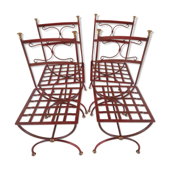 Lot de 4 chaises en fer rouge dorée Trianon