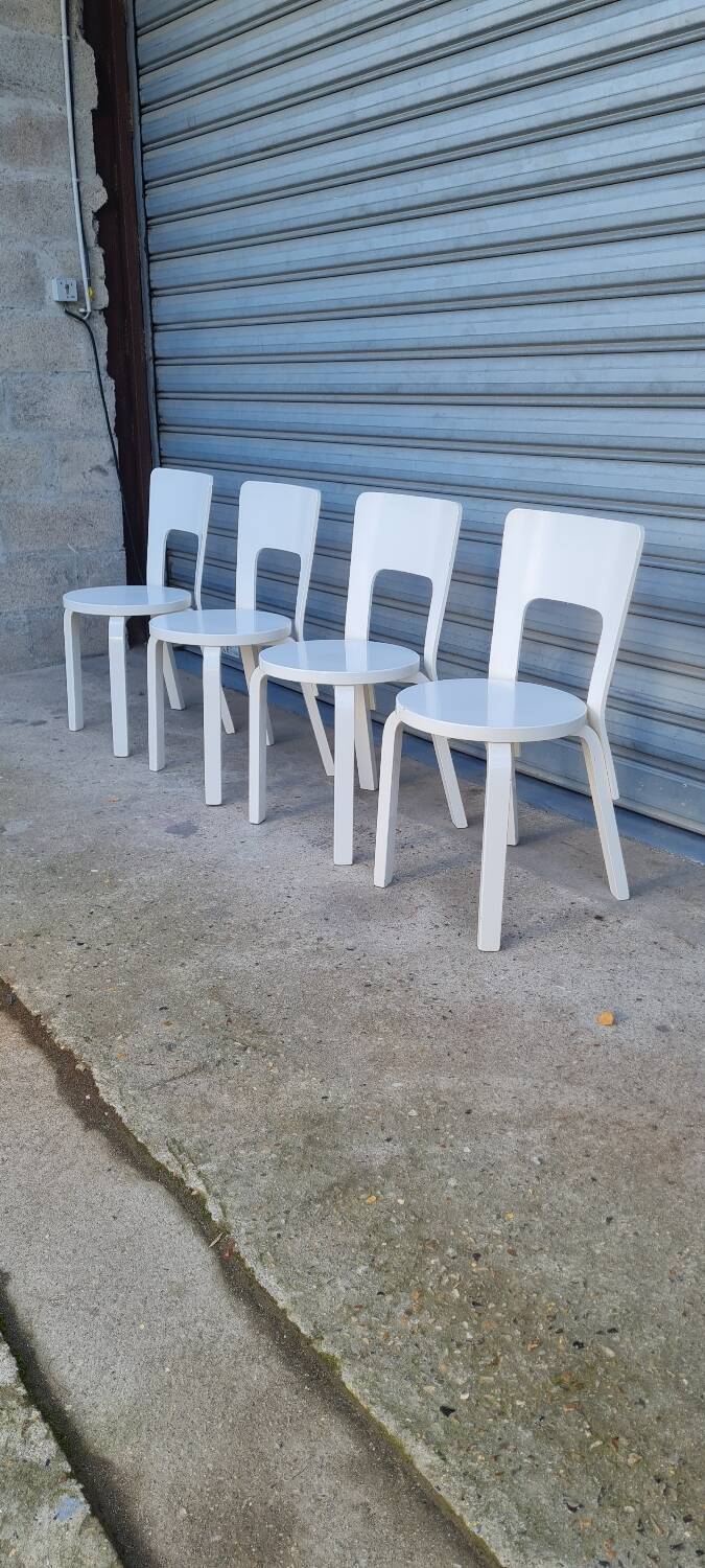 Set of 4 Alvar Aalto chairs