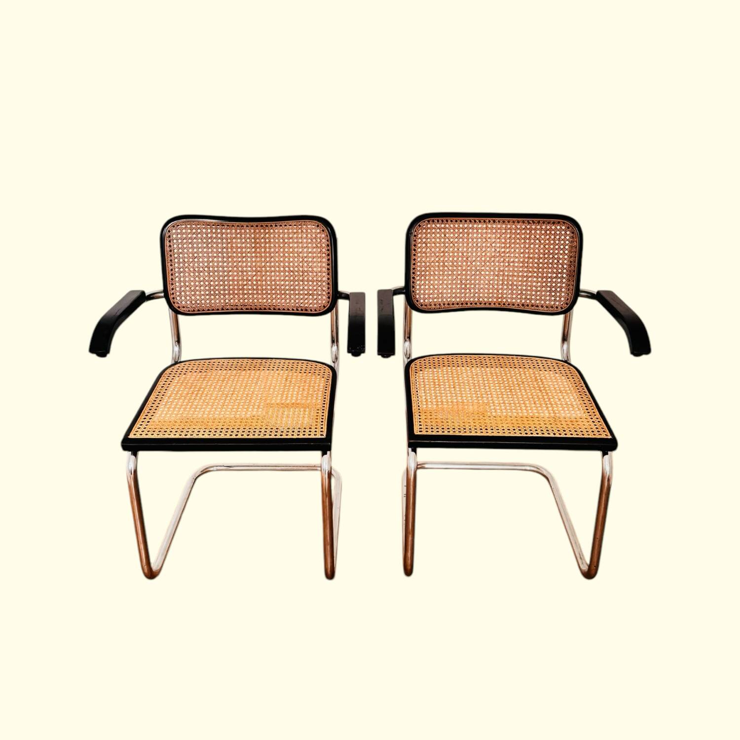 Pair of B64 armchairs with armrests Marcel Breuer