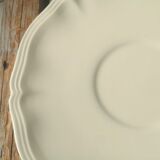 7 large saucers Sarreguemines in off-white faience