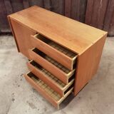 Buffet, U 458 by Jiri Jiroutek