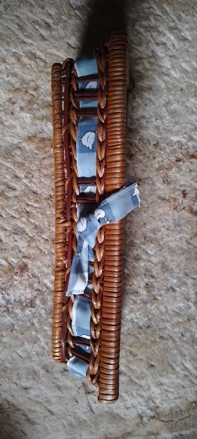 Small vintage basket