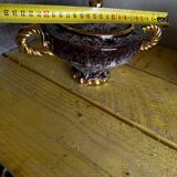 Sucrier en céramique Vallauris bordeaux et dorée par Marius Giuge