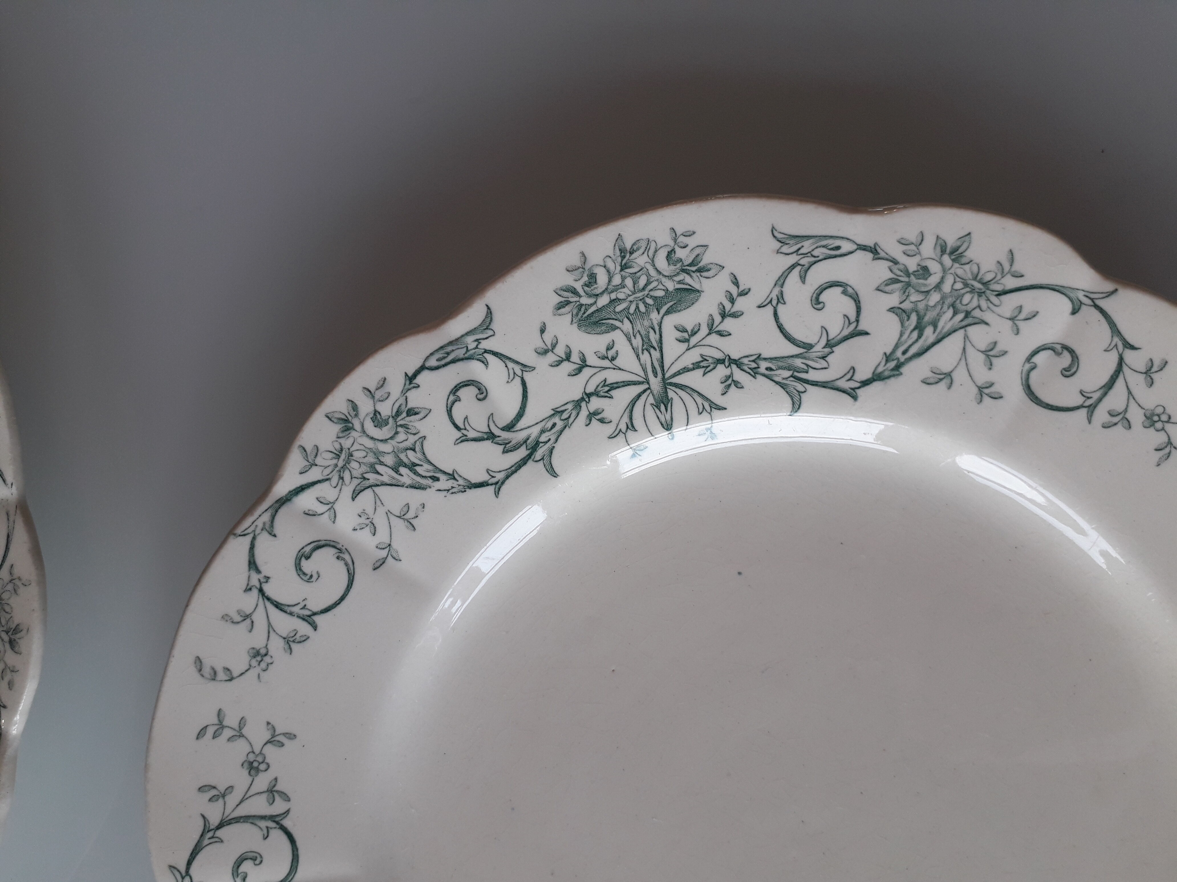 Iron earth plates from Longchamp