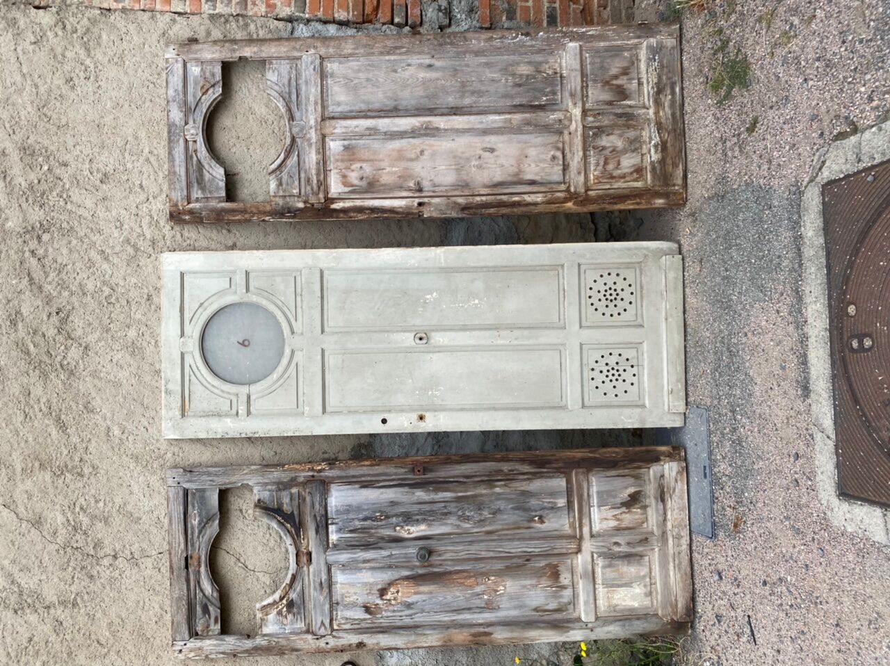 Lot 3 door old thermal establishment mid XIX th