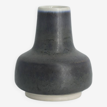 Scandinavian Modern Collectible Small Anthracite Stoneware Vase by Gunnar Borg for Höganäs