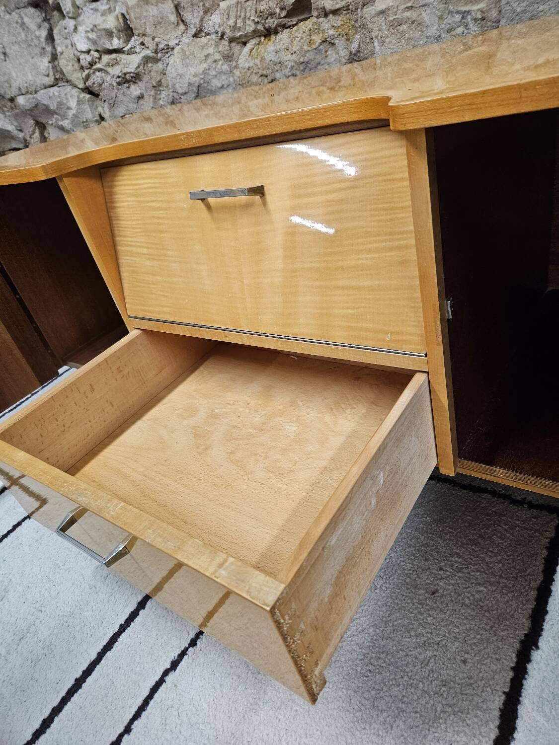 Small vintage sideboard 1960 compass foot