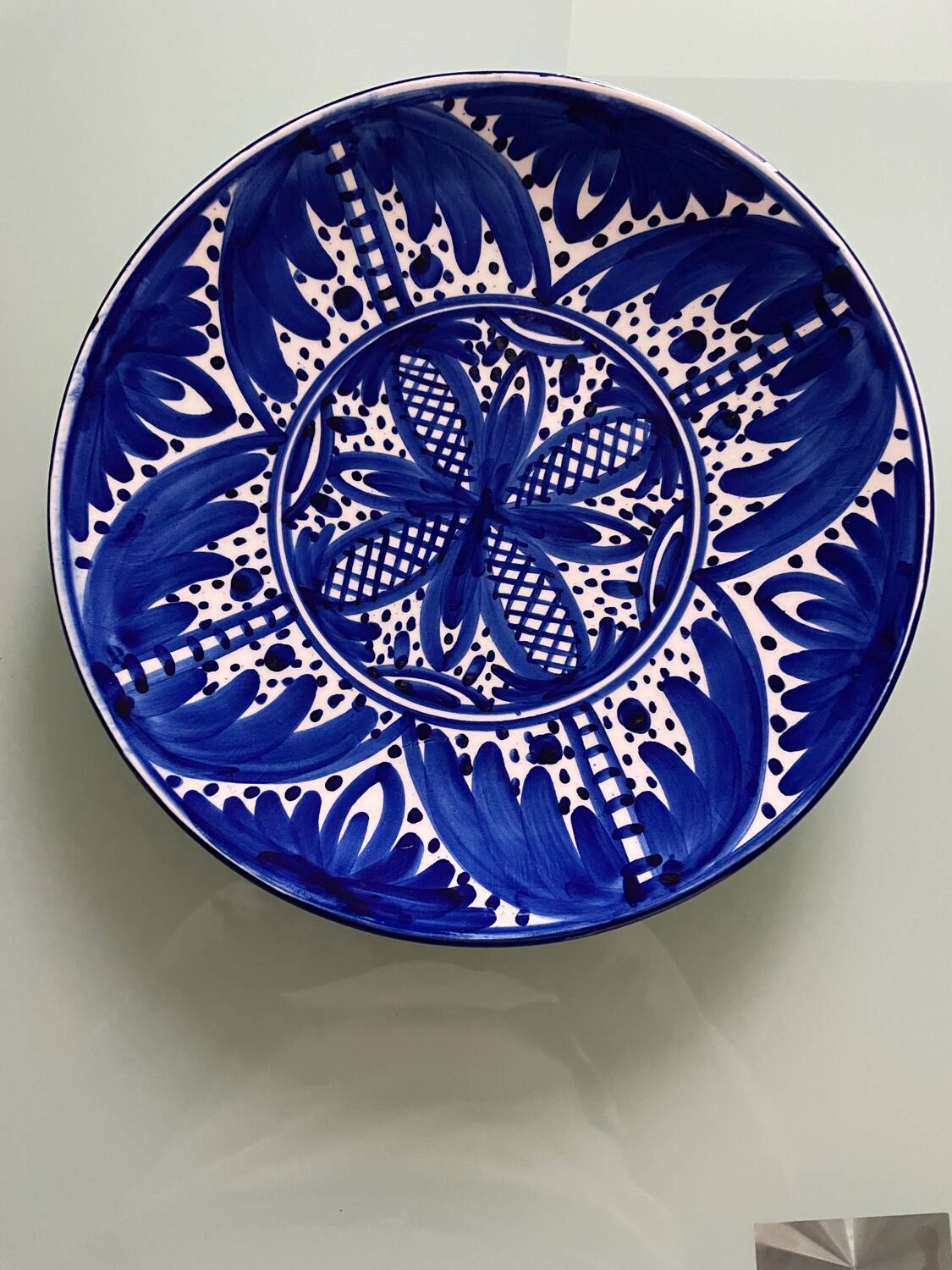 Decorative ceramic craftsmanship