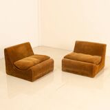 Pair of "Orbis" armchairs in brown velvet by Luigi Colani for Cor 60