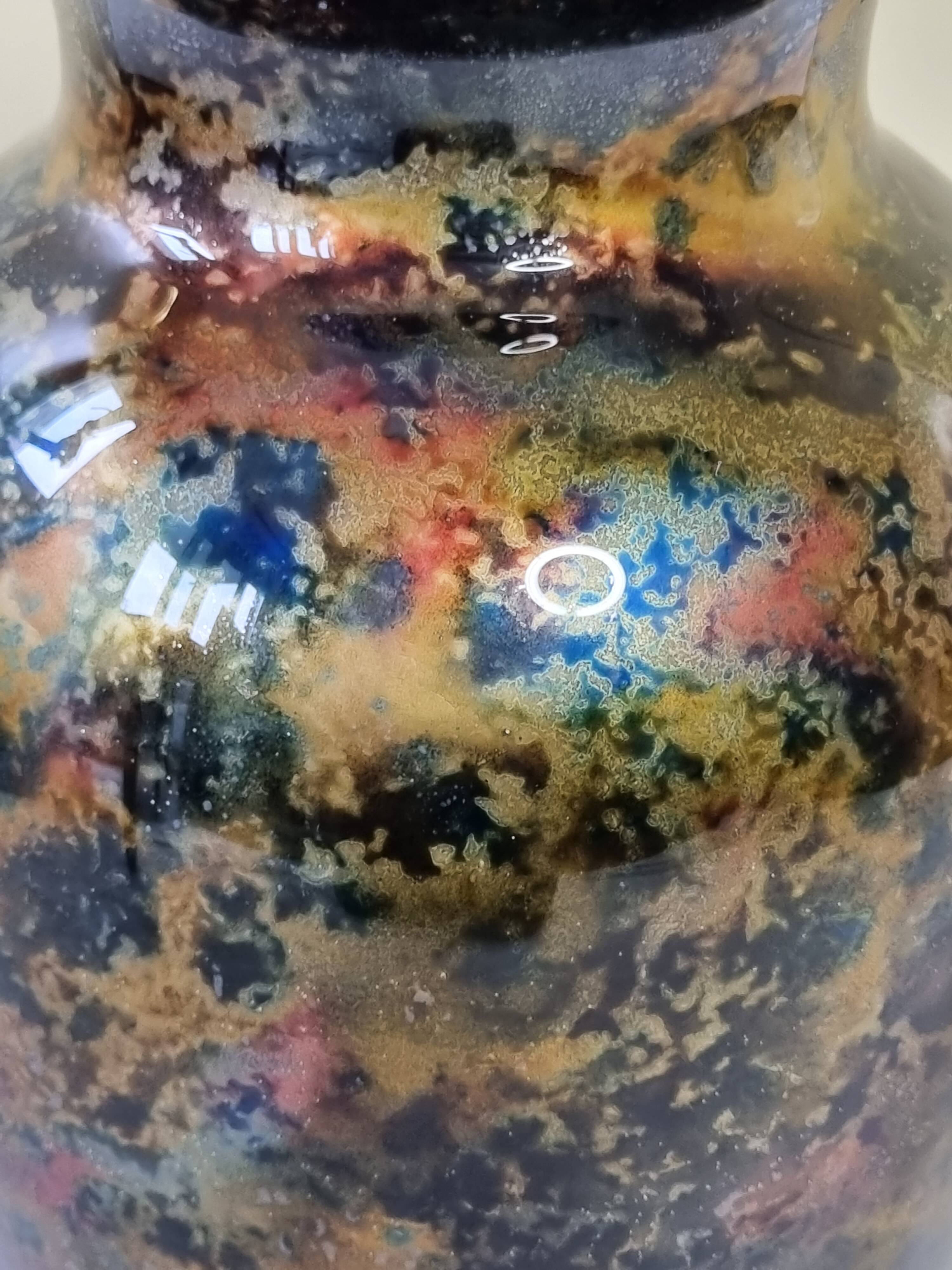 Signed églomisé glass vase, unique piece, France, circa 1980, 46 cm