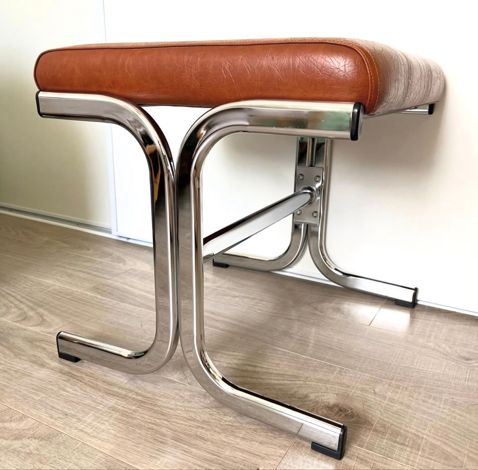 Ottoman vintage Pierson