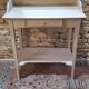 Table de toilette