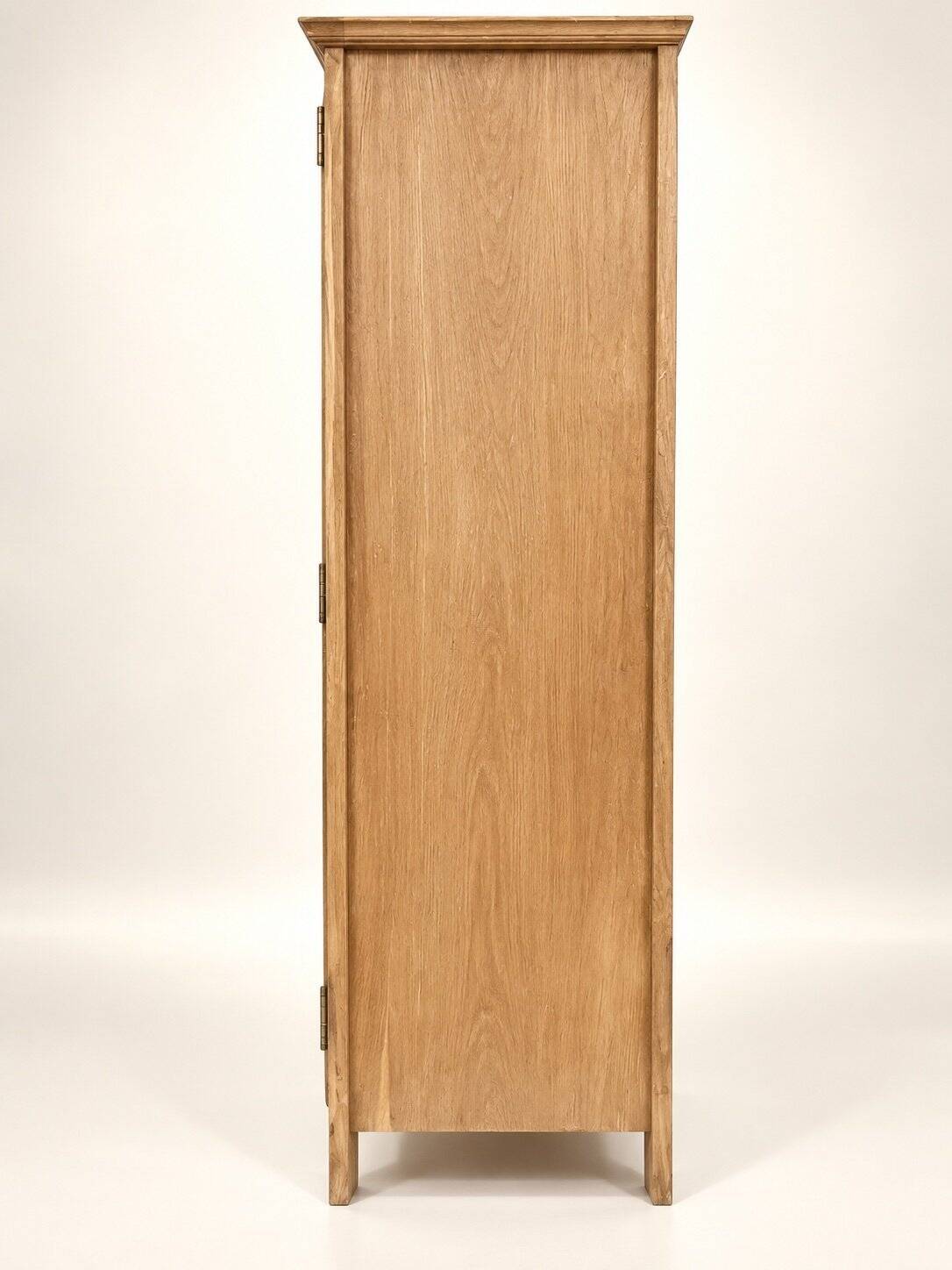 Two-door wardrobe – Solid oak – Provincial classic style – Sandblasted