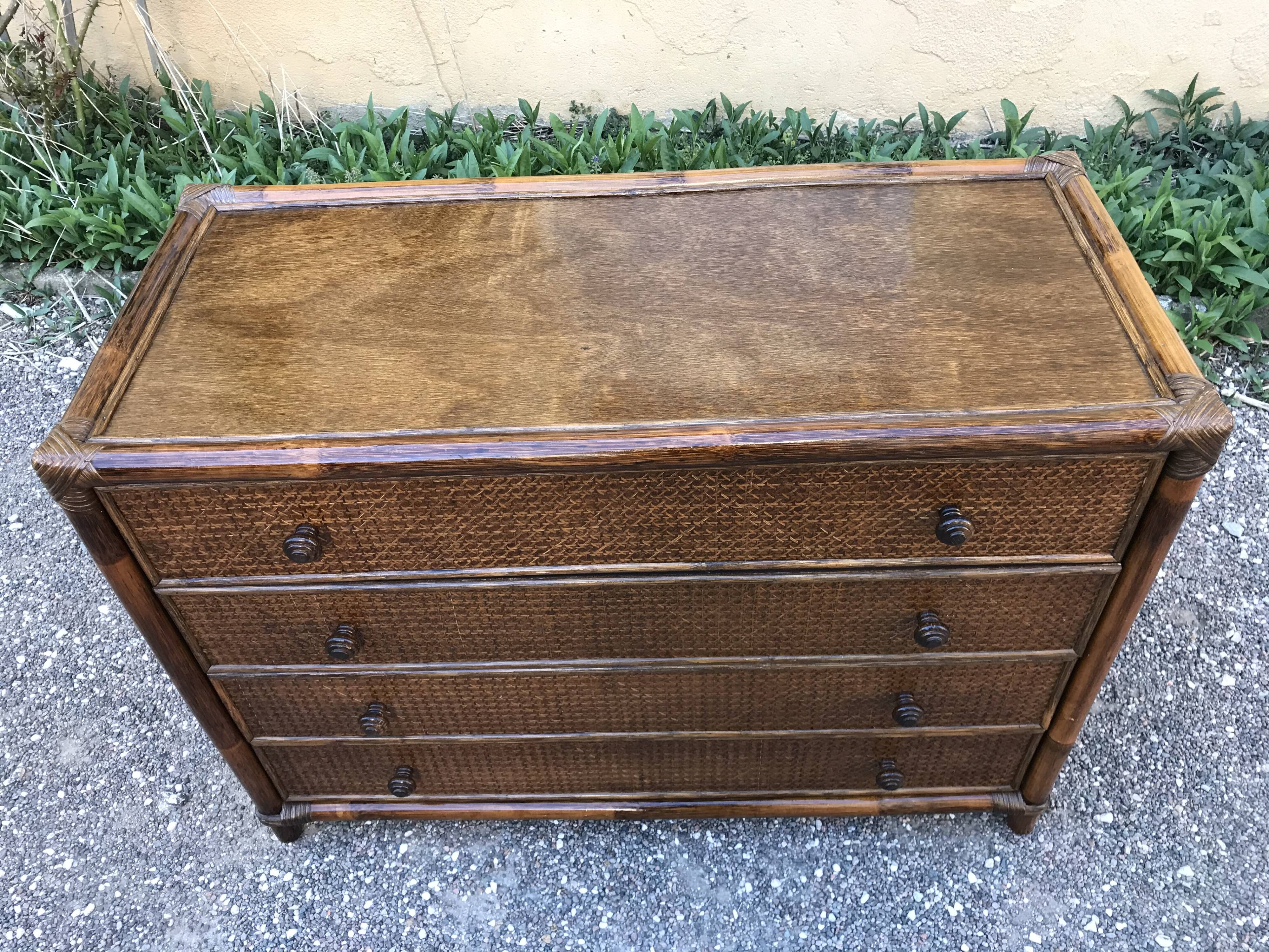 Commode bambou et cannage