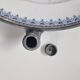 Assiette chauffante antique en ceramique et metal p et b pinder and bourne