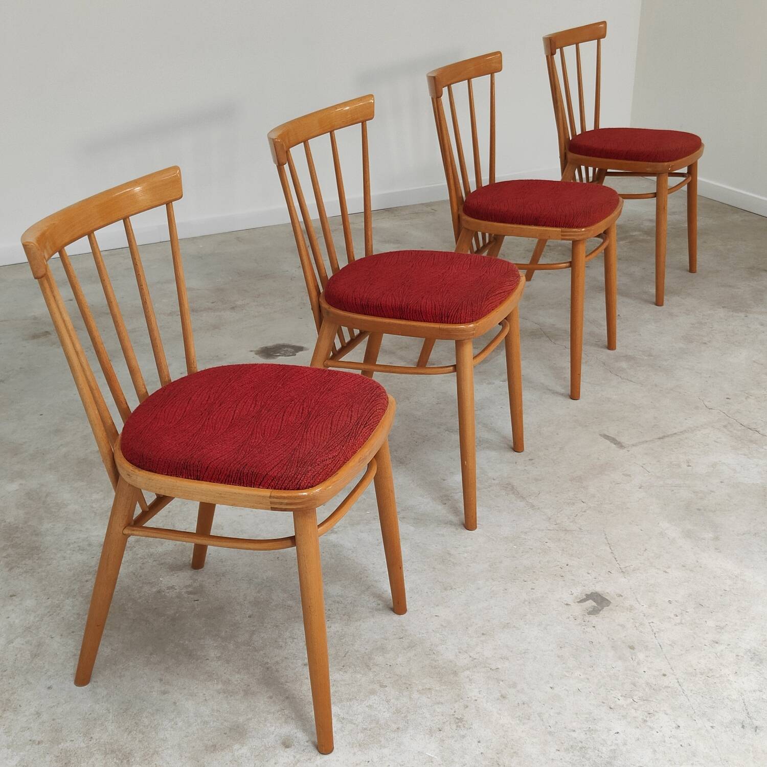 Set of 4 chairs by Antonin Suman for Tatra Nabytok Pravenec Year 60