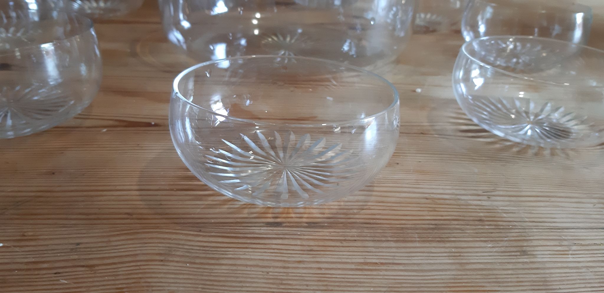 Salad bowl + 8 crystal cups