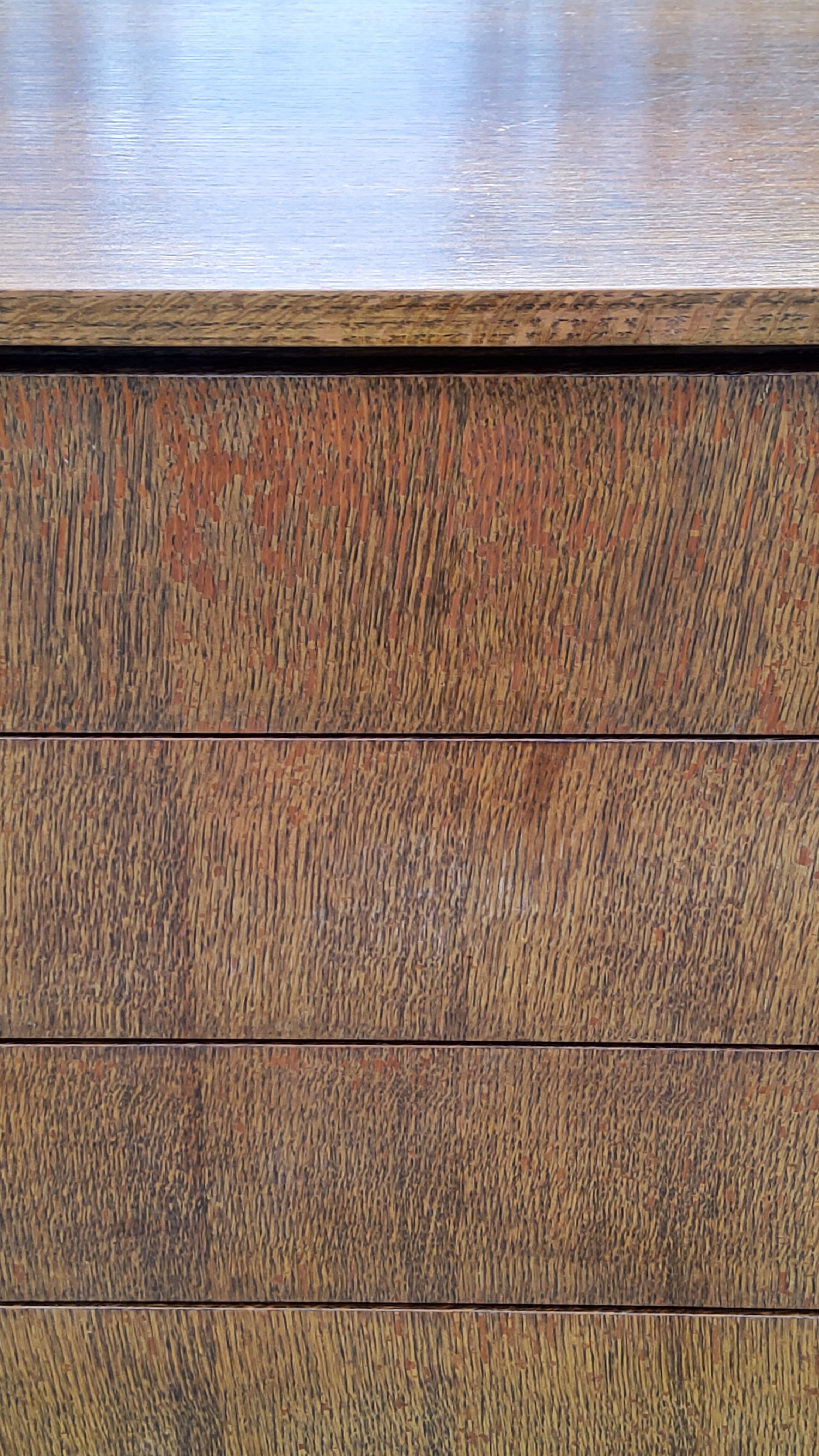 Vintage chest of drawers from the 50s/60s in oak 4 drawers feet bobbin