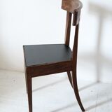 Ancienne chaise en bois