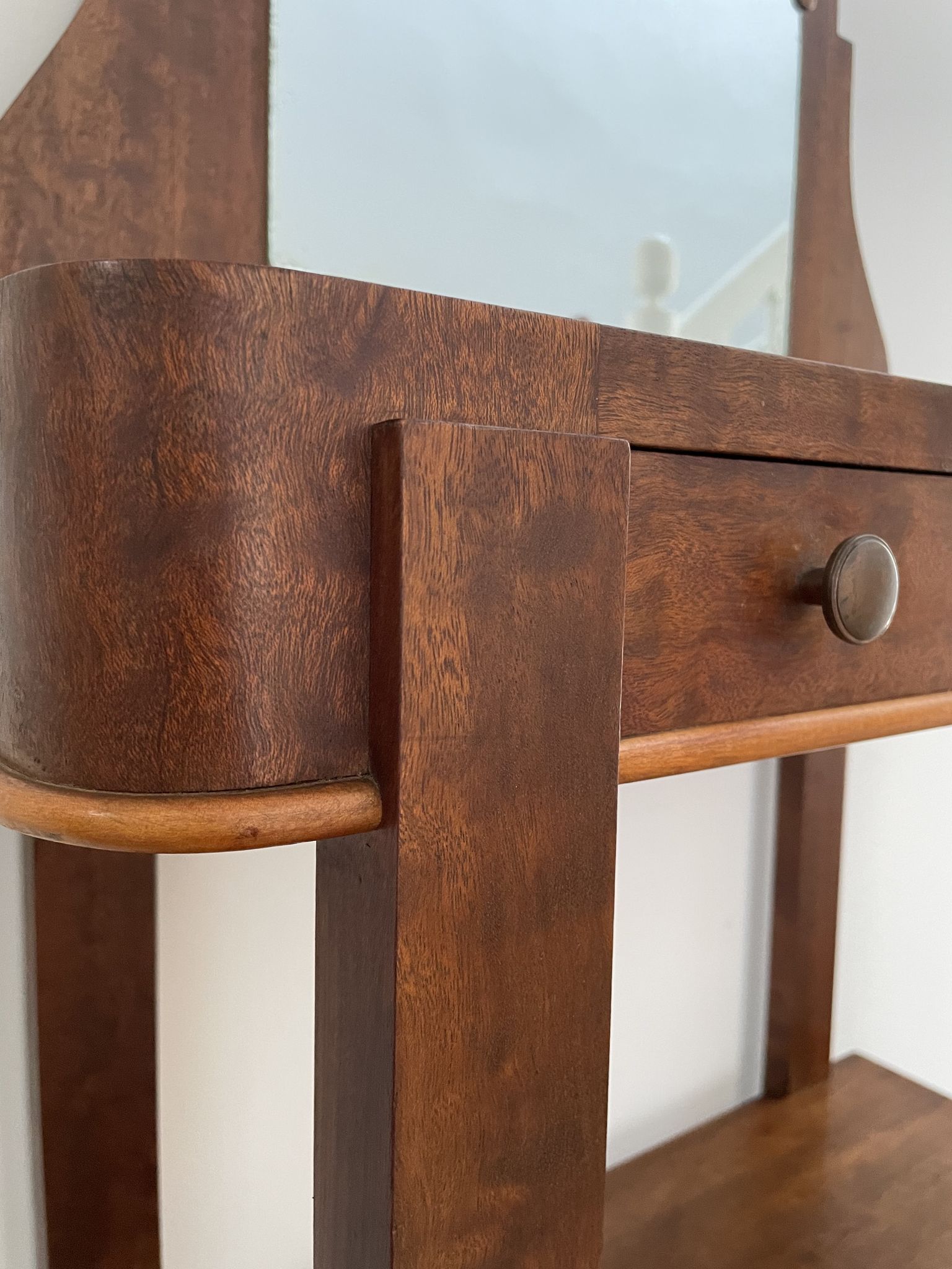 Console et son miroir vers 1930