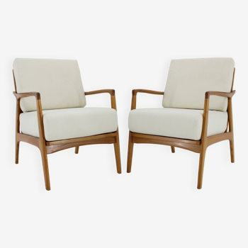 1970s Pair of Restored Armchairs by Drevotvar, Czechoslovakia