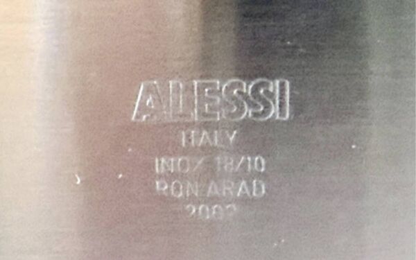 Vase Alessi « Babyboop » par Ron Arad Starck 90s design