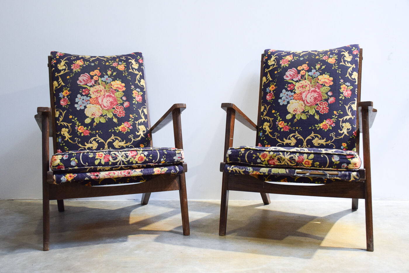 Pair of armchairs by Parker Knoll model Dutey 1960'