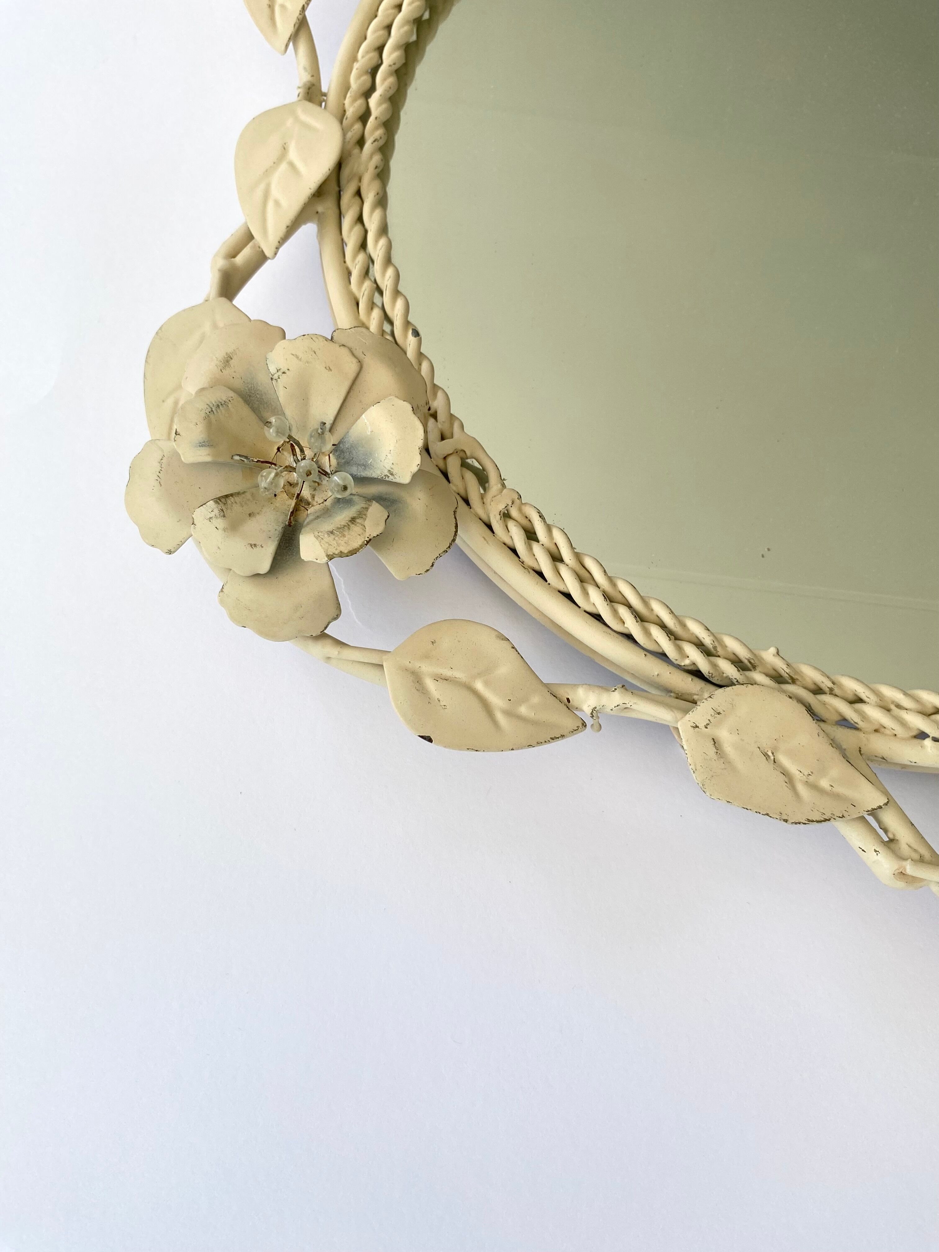 Metal mirror 60s 40cm