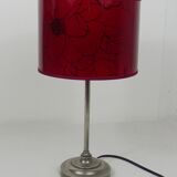 Lampe sur pieds ancienne rouge en laiton nickelé socle plomb