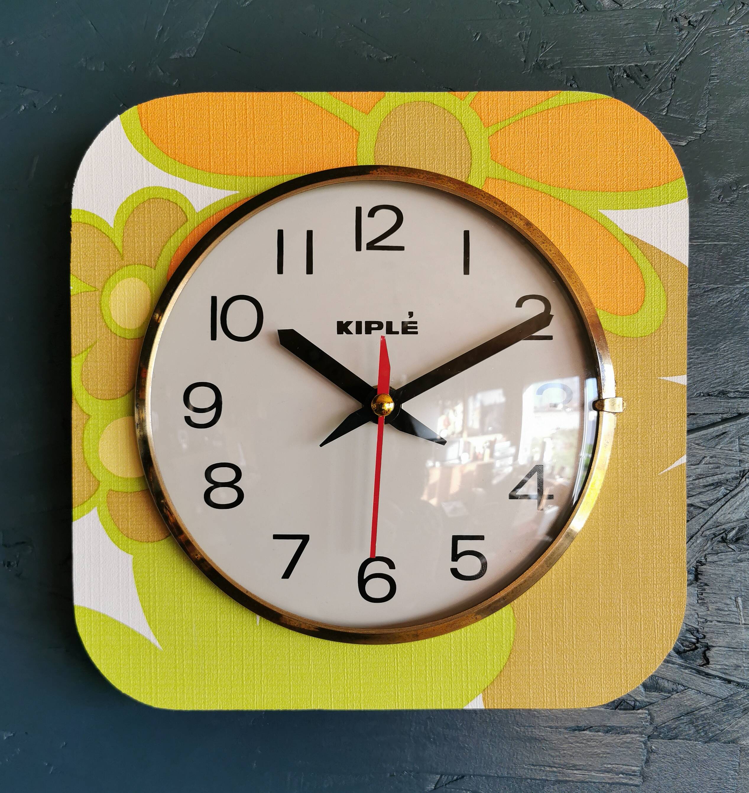 Vintage silent wall pendulum clock from the 60s square "Kiulé flowers"