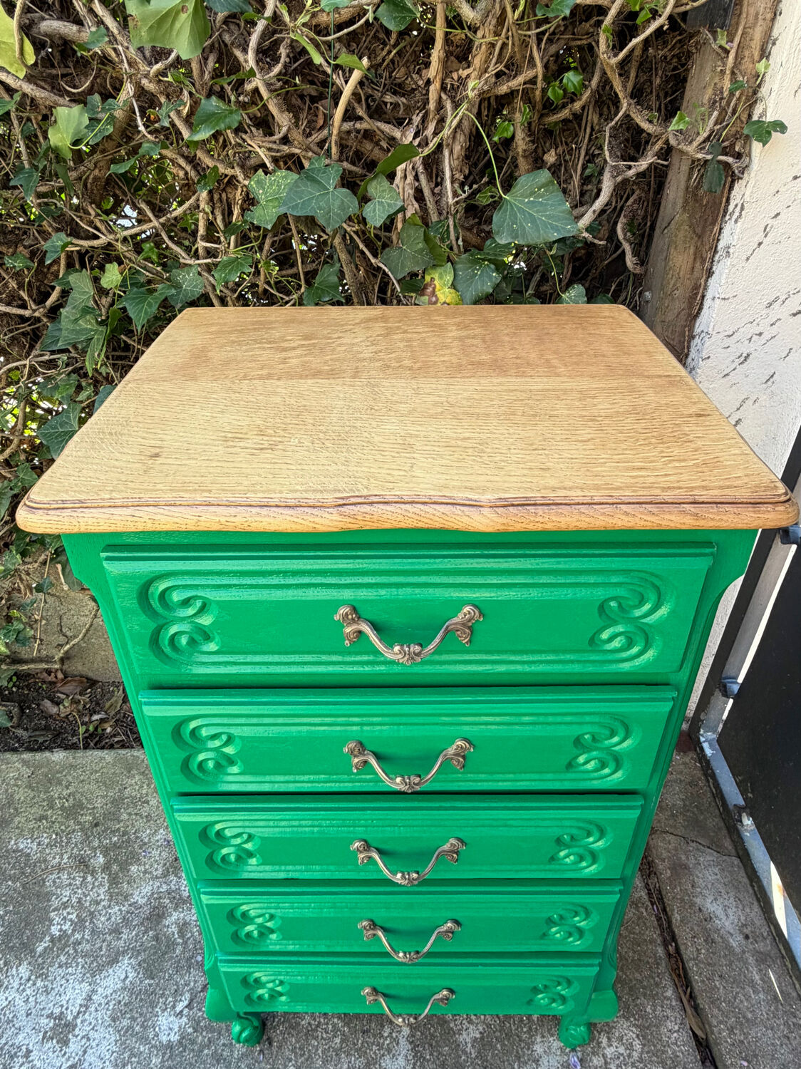 Vintage green oak chest of drawers from the 1960s.