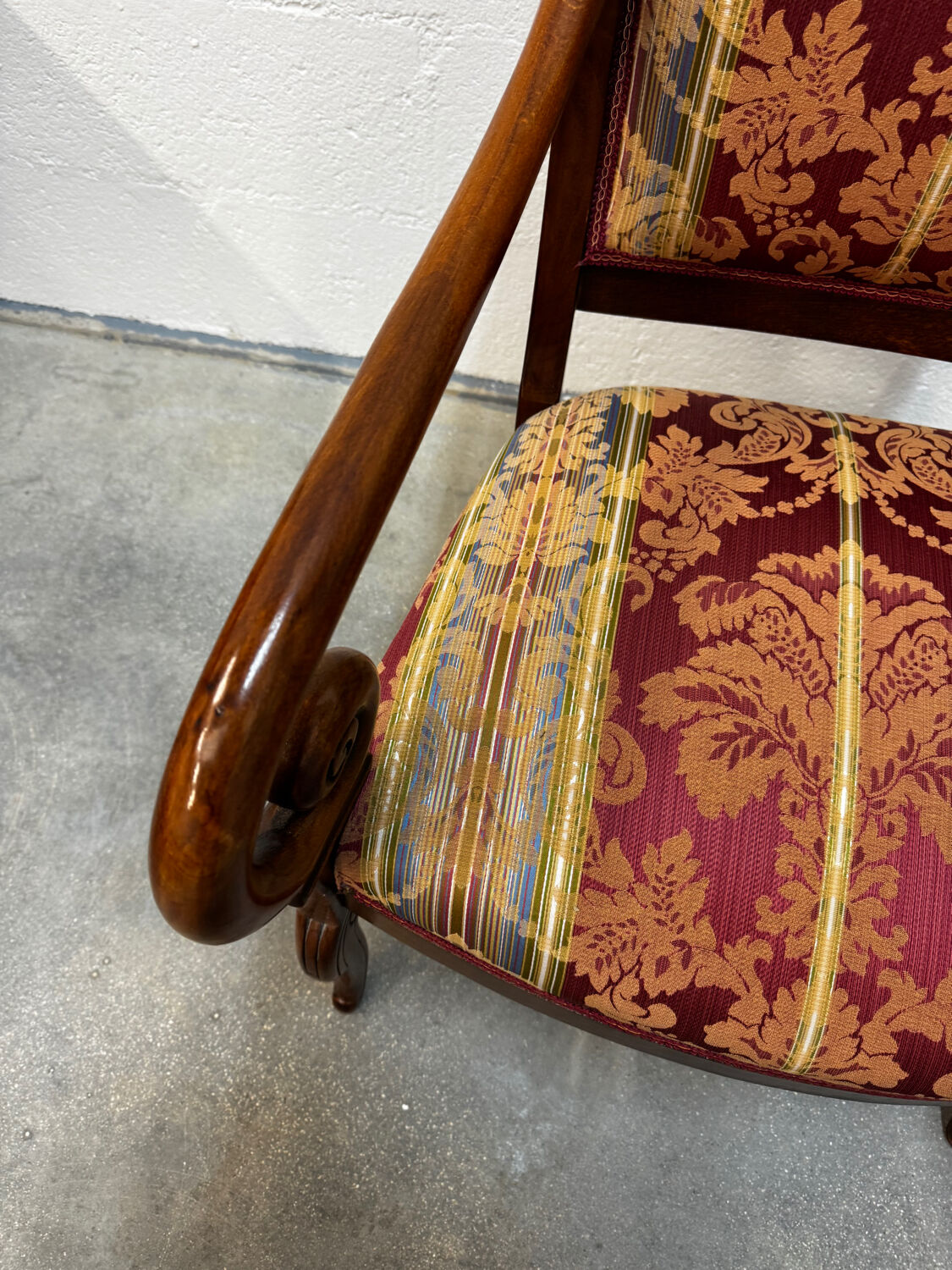 Pair of cross-back armchairs, Empire style, 19th century.