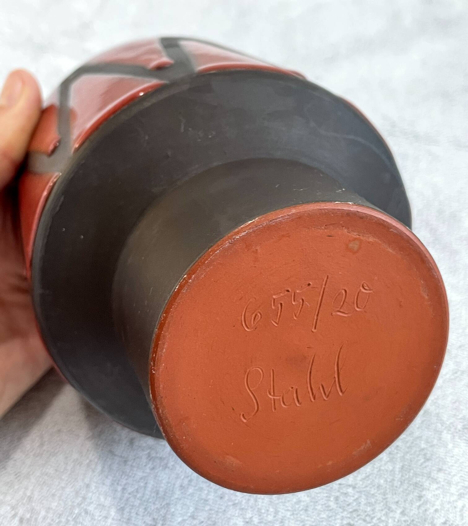 Wendelin Stahl 655-20 Red Brown Vase with Zig Zag Motif, German Studio Pottery with Red Triangles