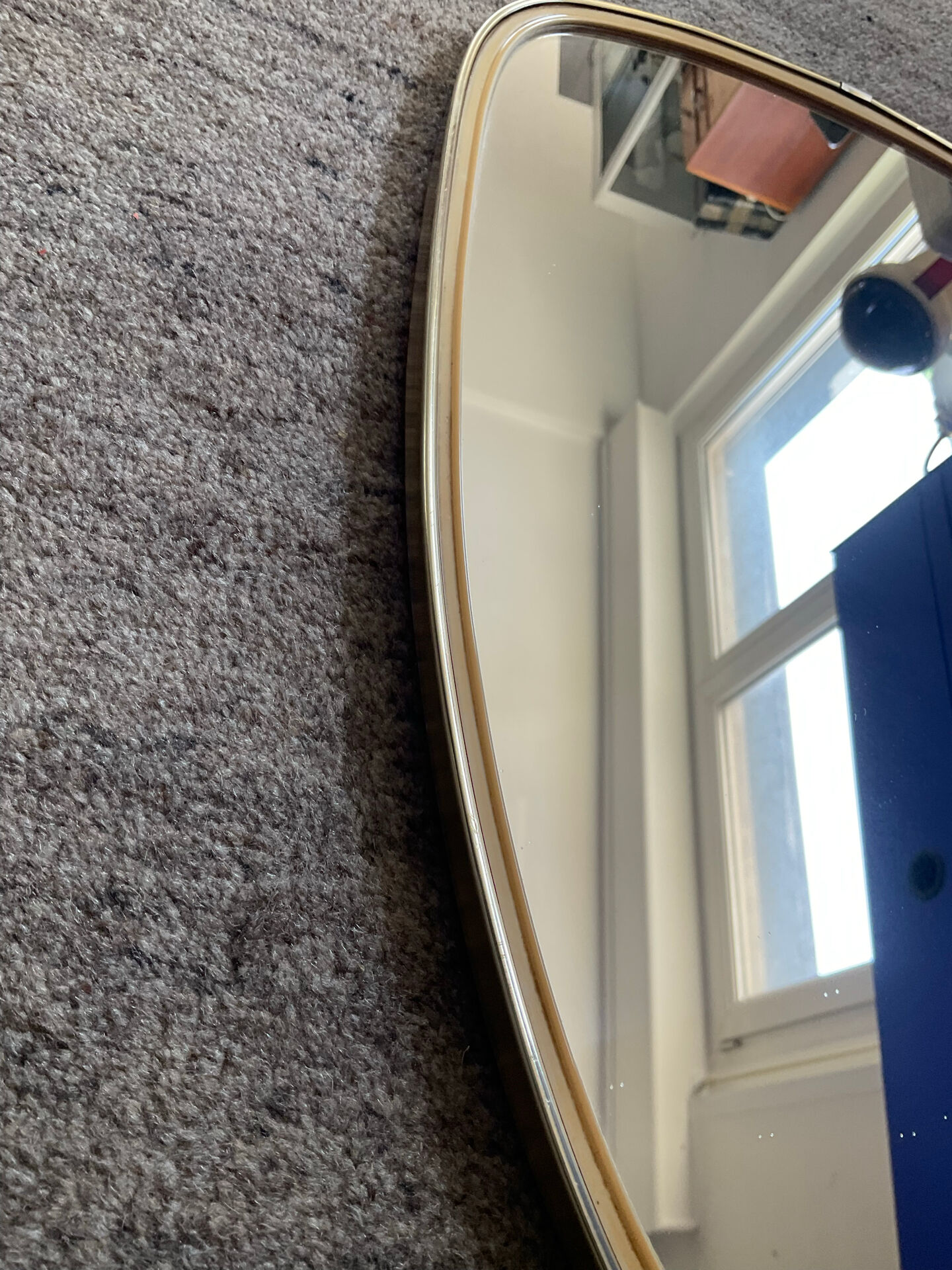 Miroir asymétrique forme libre des années 60-70