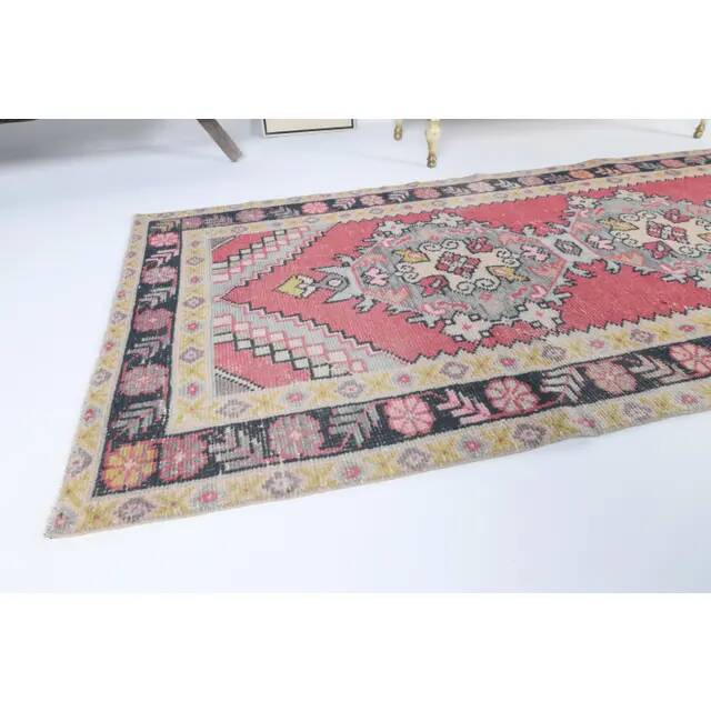 1970s Turkish Hand-Knotted Runner Rug 99x288