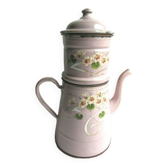 Beautiful complete Art Nouveau pink-parma coffee maker, enameled sheet metal, embossed flowers