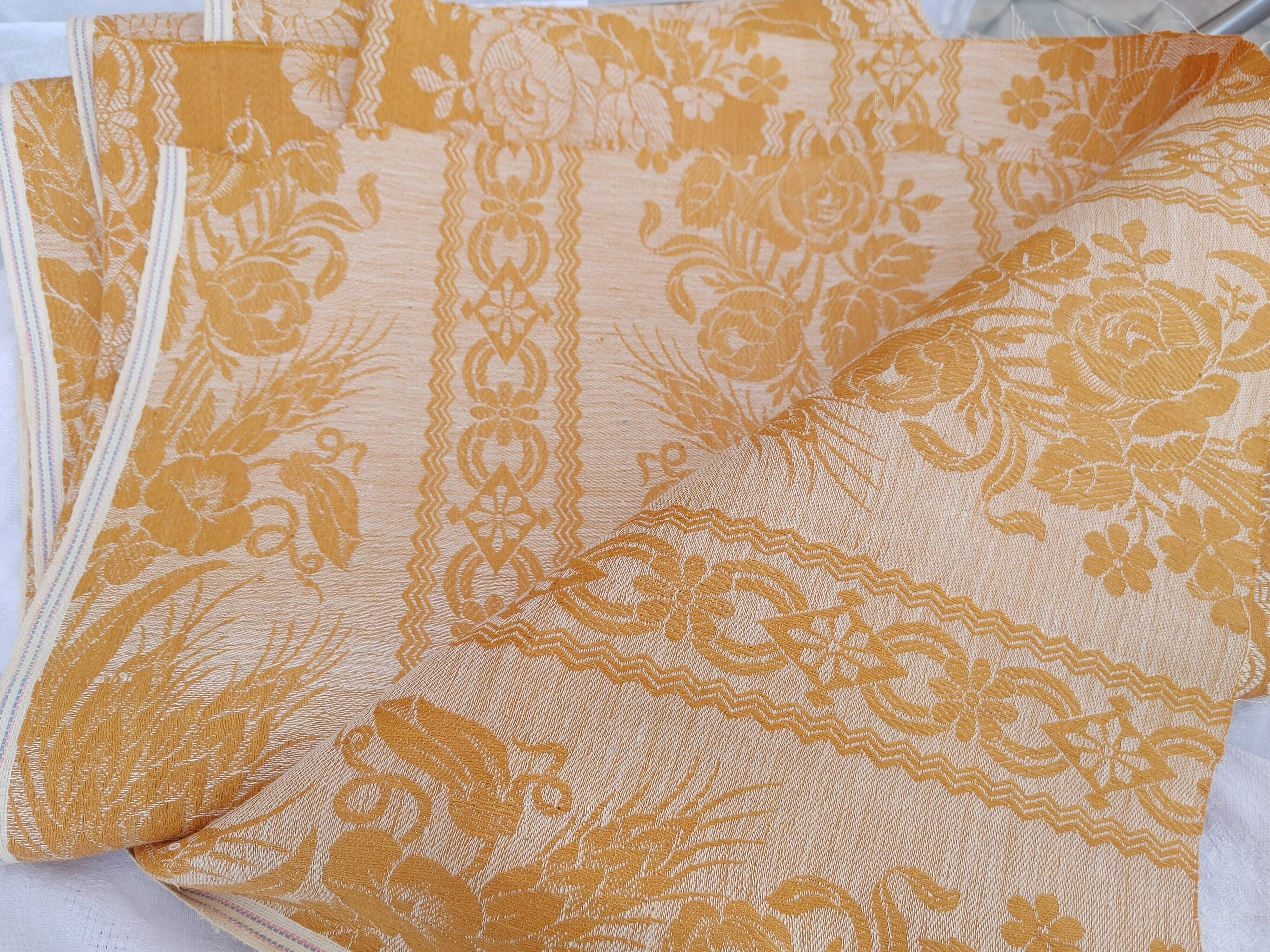 Old canvas damask of linen & silk - soft canvas 144 cm x 115 cm