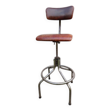 Chaise haute pour table à dessin