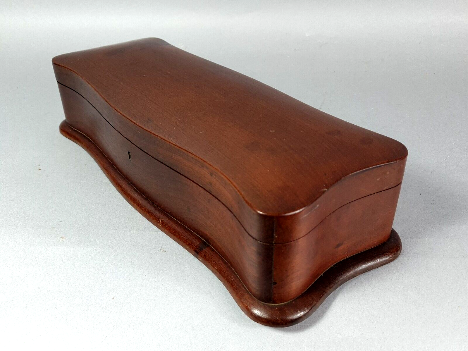 Old box sewing box shape chamturned wood interior fabrics SB