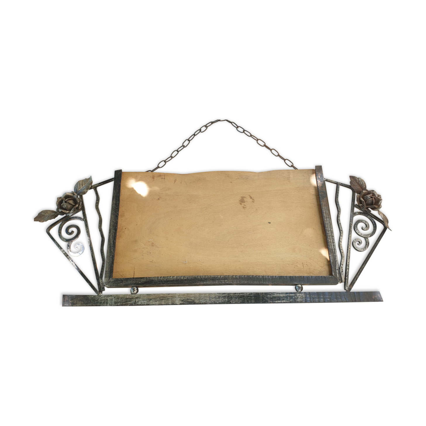 Metal entourage art deco