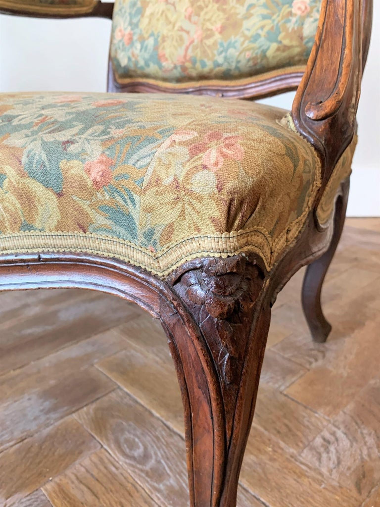 Armchair to the Queen, Louis XV style, circa 1750
