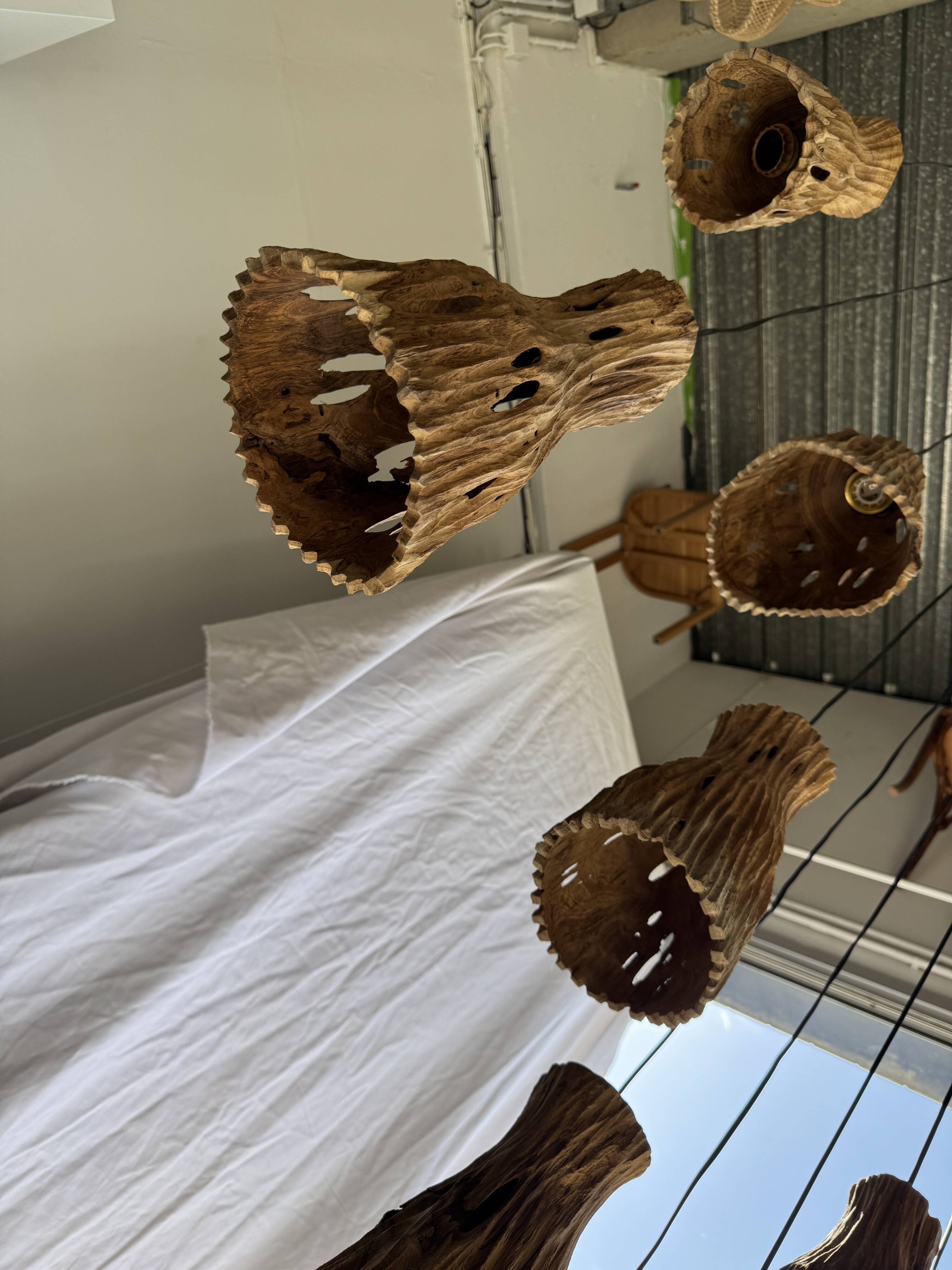 Suspension or lampshade in natural organic teak, tubular, H30 D22.