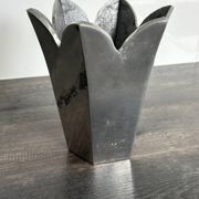 Tulip Vase Habitat – 90s Vintage Design