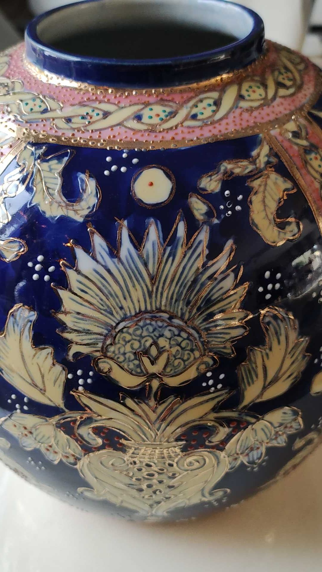 Handcrafted Chinese vase shaped ball in enamelled ceramic. Floral motifs/Ribboned friezes