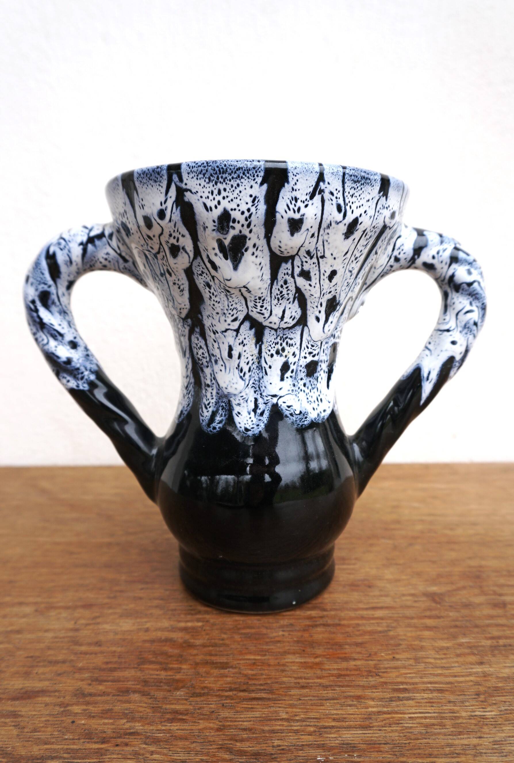 Vase in the style of Vallauris black and white