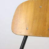 Chaise d’école en contreplaqué vintage